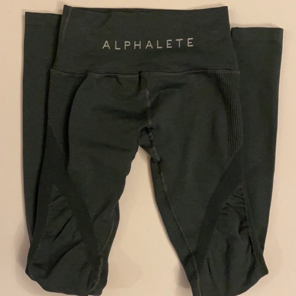 Alphalete Aero Leggings Gem